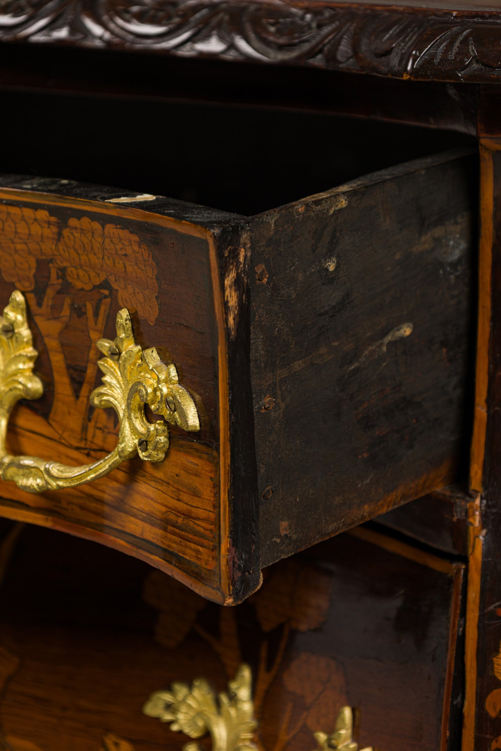 Continental German Louis XV style (18th Century) Inlaid Bombe Shaped Commode